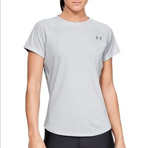 Under Armor Athletic T shirt